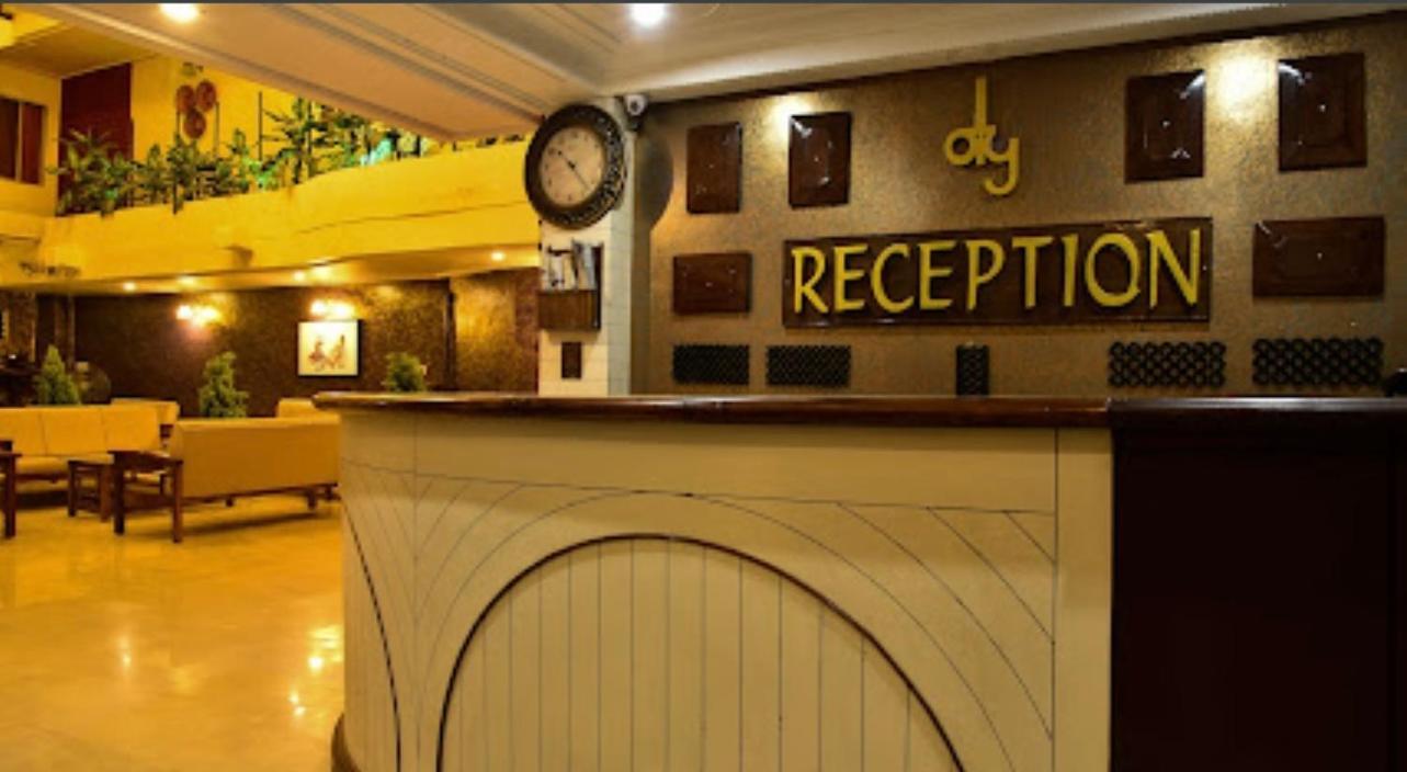 Hotel Devyog Sāgar Buitenkant foto